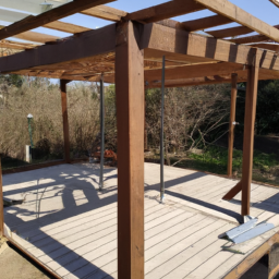 Abri de jardin en prolongement de votre pergola : astuces et idées Wattrelos